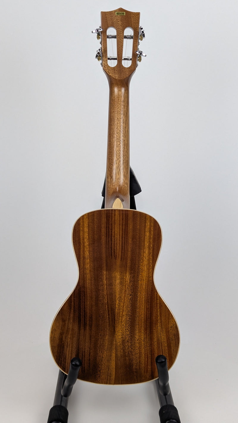 Kala KA-SMH-CG Gloss Solid Mahogany Concert Ukulele