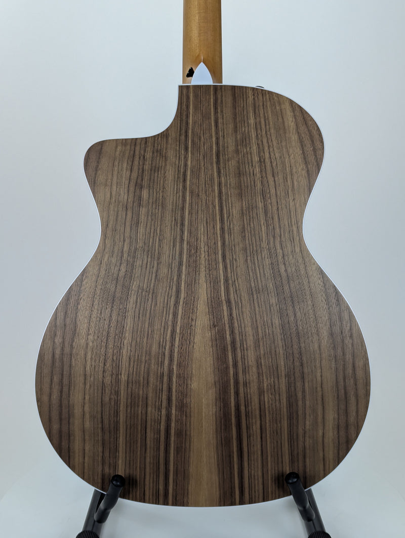 Taylor 214ce Grand Auditorium Acoustic Guitar w/ Deluxe Gig Bag (SN: 2209105322)