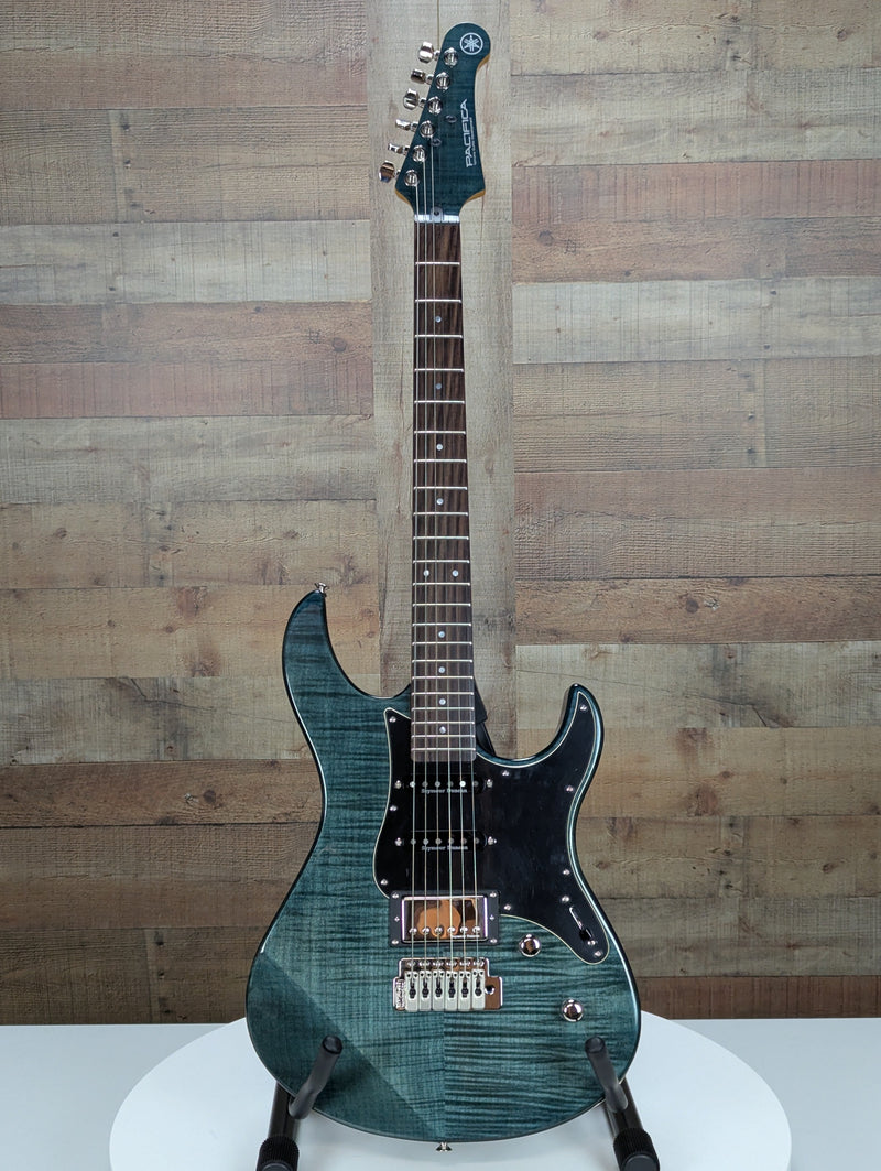 YAMAHA エレキギター PACIFICA PAC612VIIインディゴブルー Yamaha Pacifica PAC612VII, Indigo Blue | Open Chord Music Shop