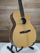 Taylor 214ce (SN: 2211285381) Taylor