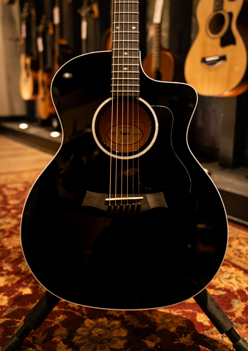 Taylor 214ce-BLK DLX w/ Hardshell Brown Case (SN: 2211073279)