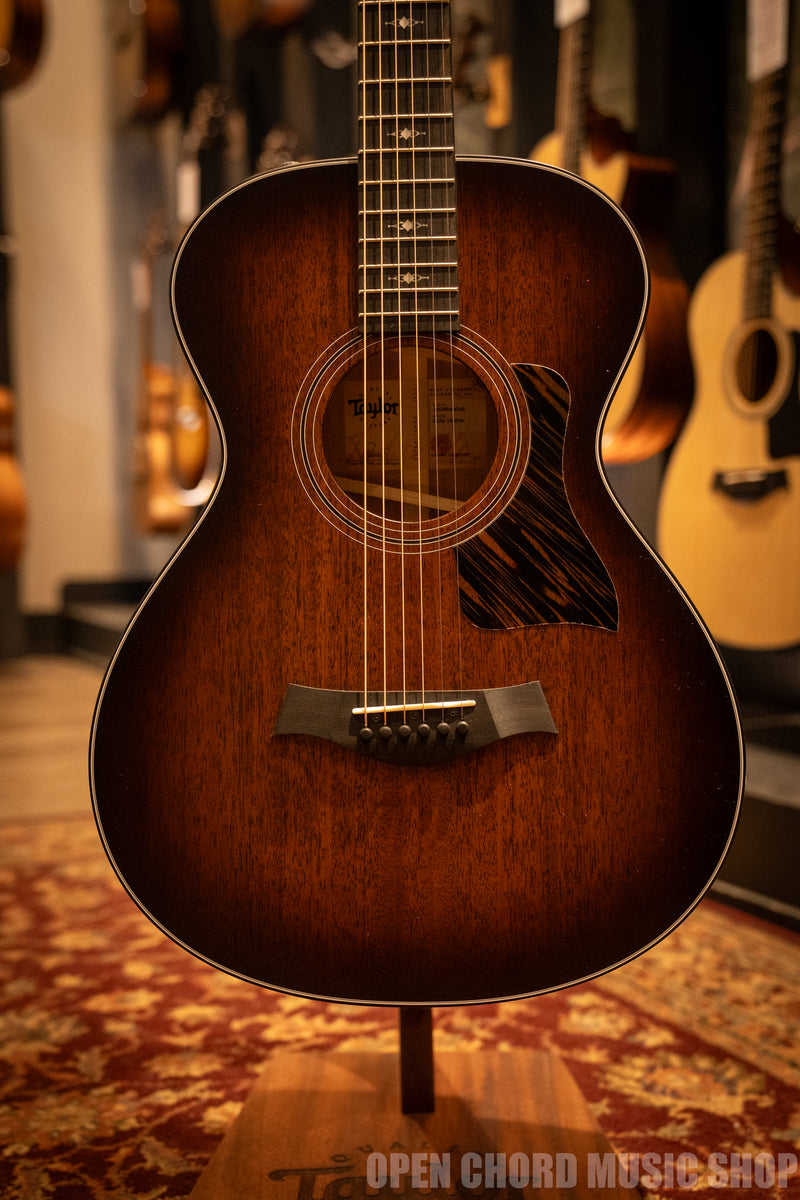 Taylor 322e 12-Fret Mahogany Grand Concert (SN: 1205244043)