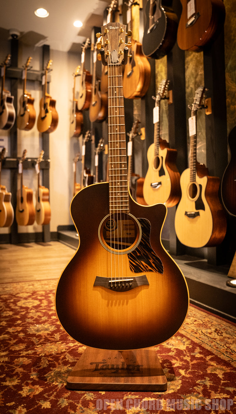 Taylor 50th Anniversary AD14ce-SB LTD Grand Auditorium (SN: 1205164112)