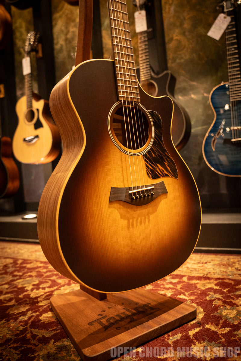 Taylor 50th Anniversary AD14ce-SB LTD Grand Auditorium (SN: 1205164112)