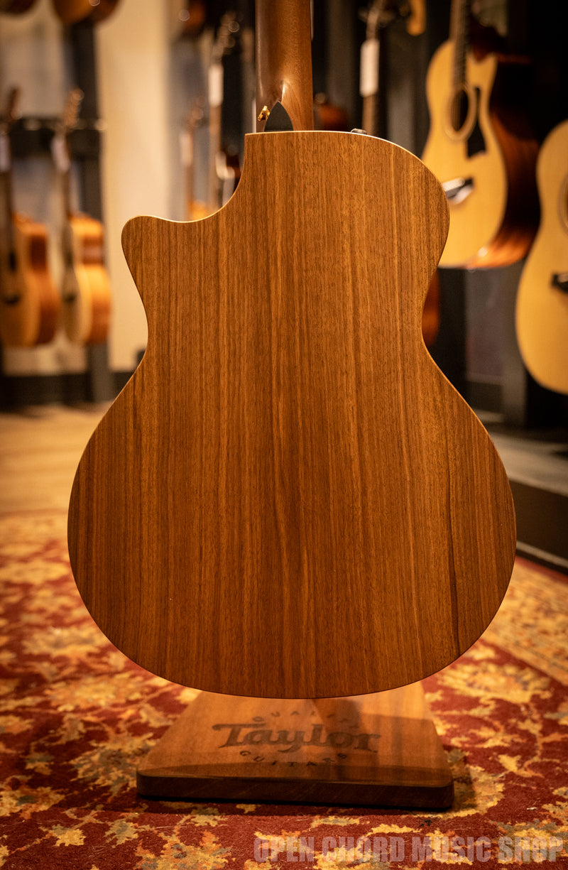 Taylor 50th Anniversary AD14ce-SB LTD Grand Auditorium (SN: 1205164112)