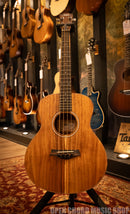 Taylor GS Mini-e Koa Bass (SN: 2202274261)