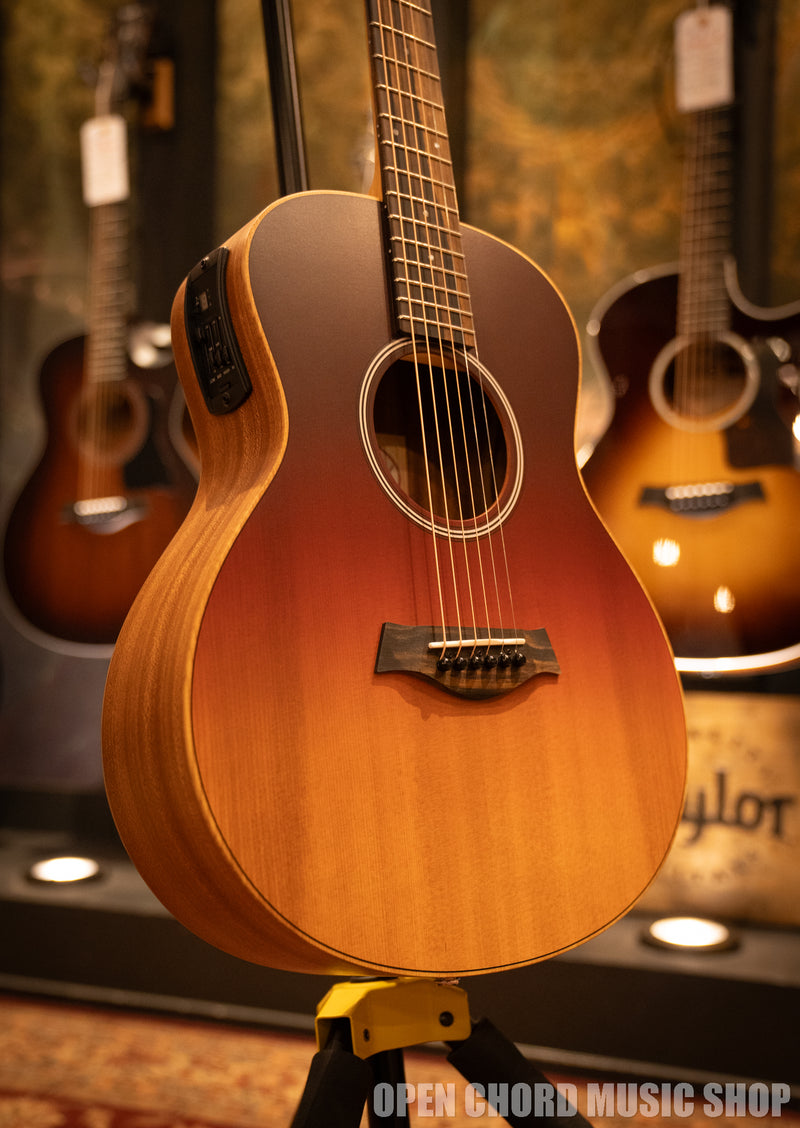 Taylor GS Mini-e Special Edition, Sunset Fade (SN: 2208234281)