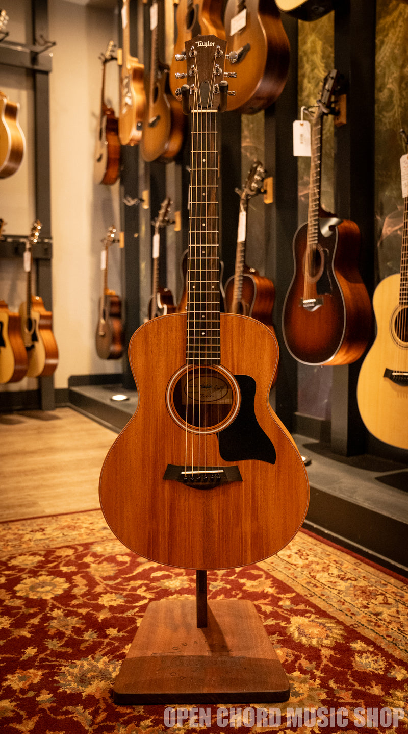 Taylor GS Mini-e Mahogany (SN: 2206064106)