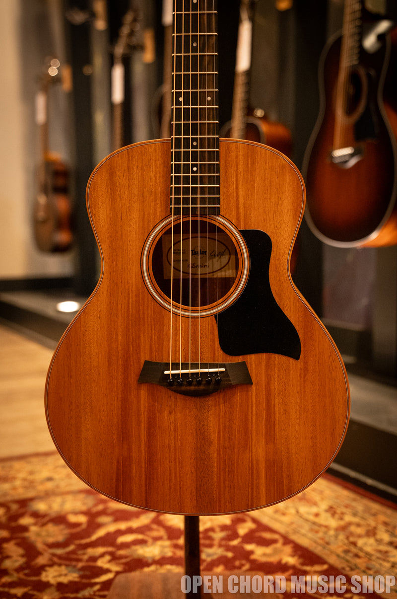 Taylor GS Mini-e Mahogany (SN: 2206064106)