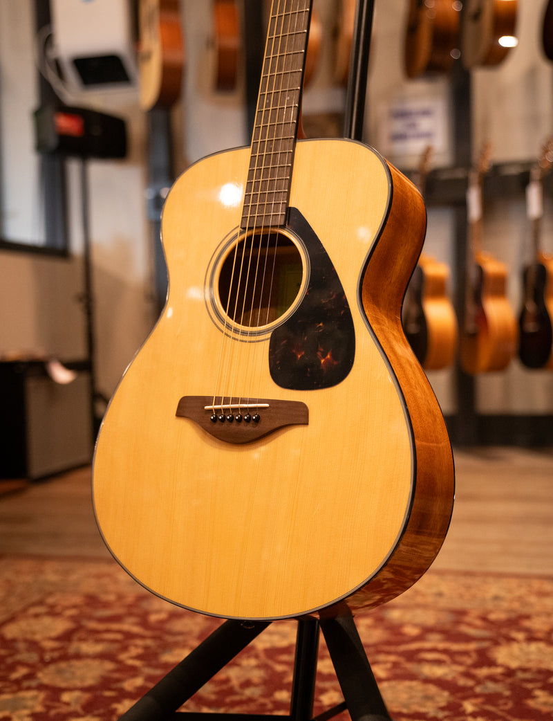 Yamaha FS800 Natural Acoustic Guitar