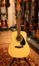 Yamaha Gigmaker Standard Acoustic Guitar Package w/ Guitar, Gig Bag, Chromatic Tuner, Strap, & Picks