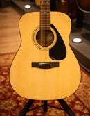 Yamaha Gigmaker Standard Acoustic Guitar Package w/ Guitar, Gig Bag, Chromatic Tuner, Strap, & Picks