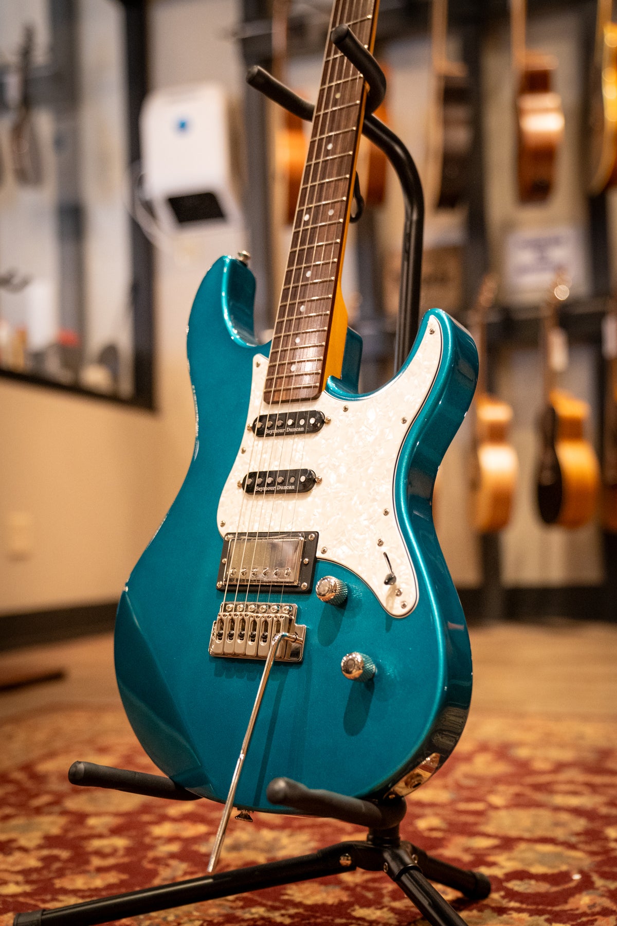 yamaha-pacifica-pac612viix-