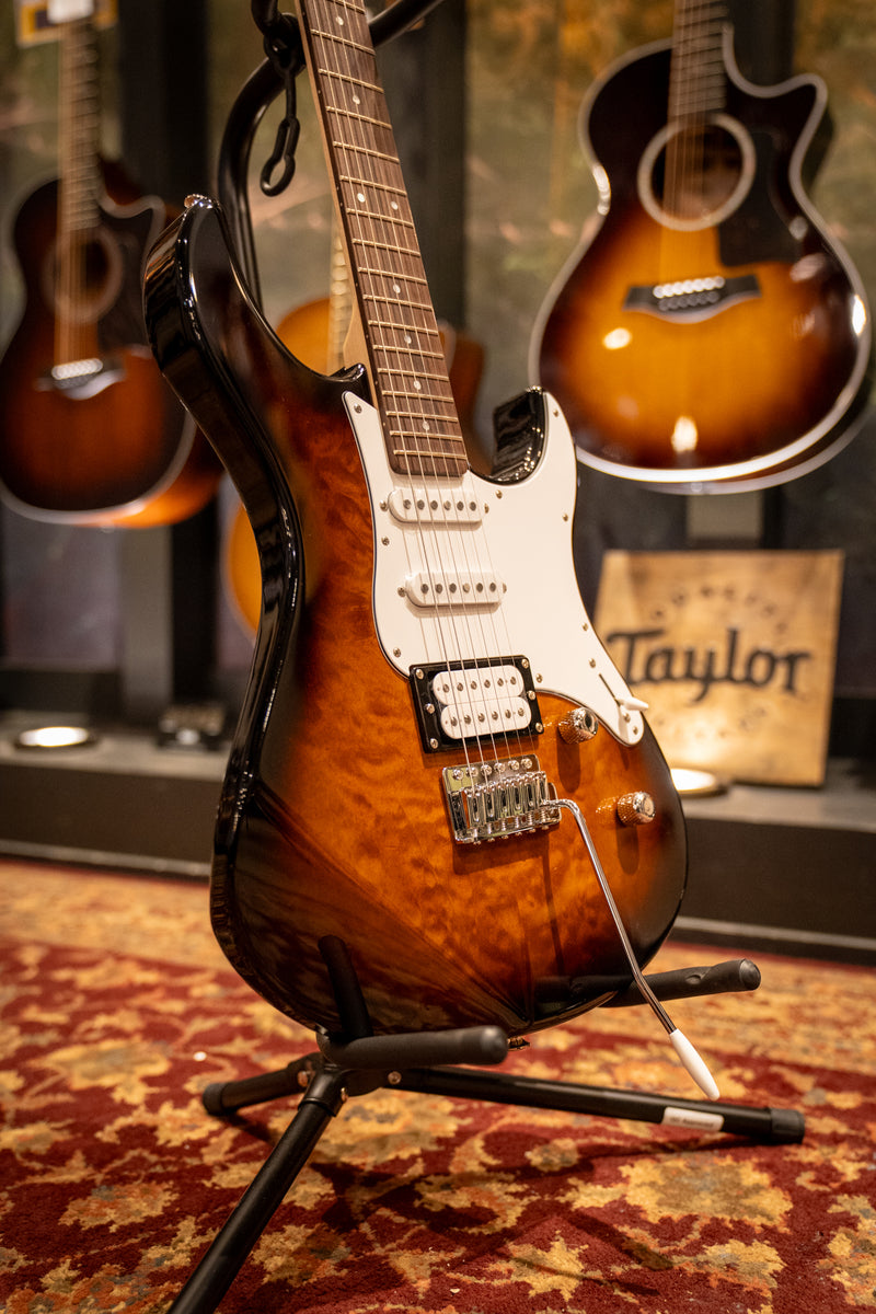 Yamaha PAC212VQM Pacifica Tobacco Brown Sunburst