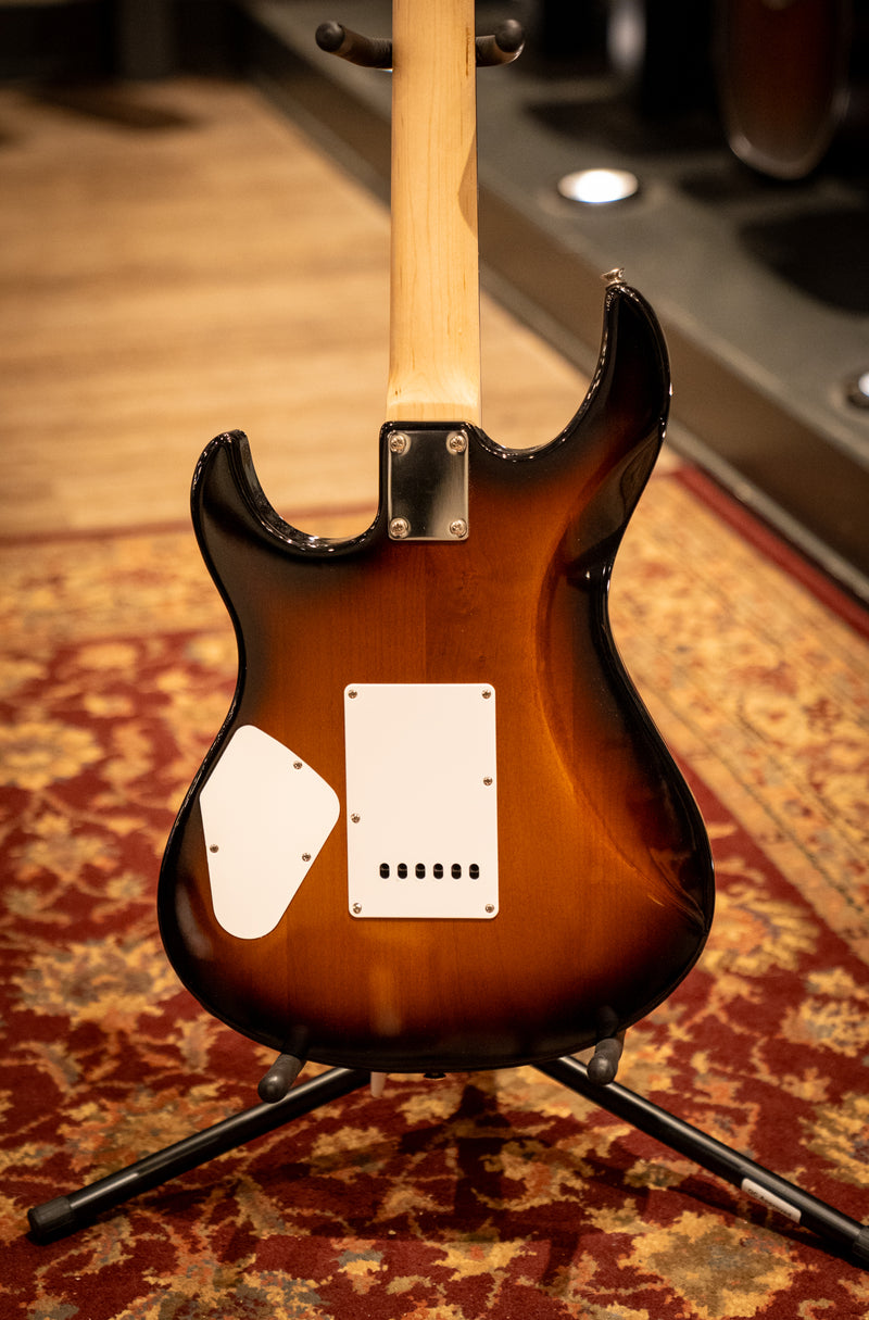 Yamaha PAC212VQM Pacifica Tobacco Brown Sunburst