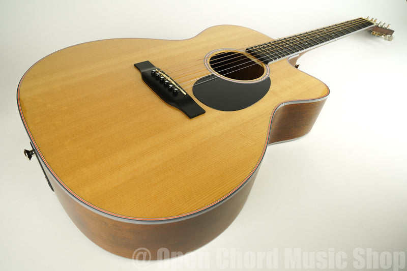 Martin OMC-16E Acoustic-Electric Guitar - Used